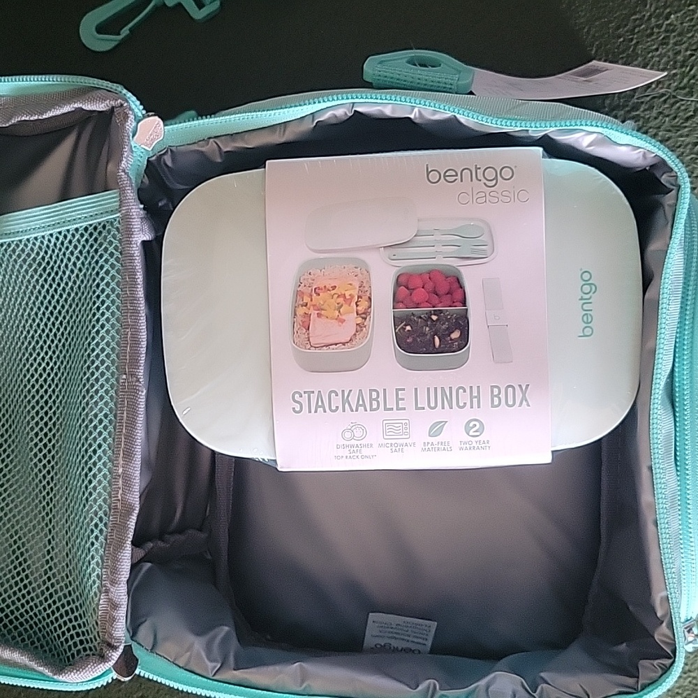 Bentgo Lunchbox And Containers - Picture 3 of 5
